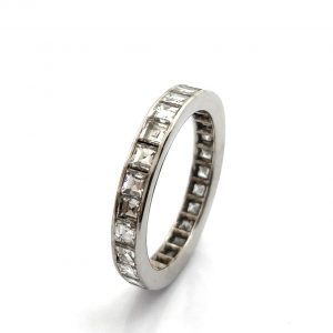 Alianza Oro 18k Con Diamante