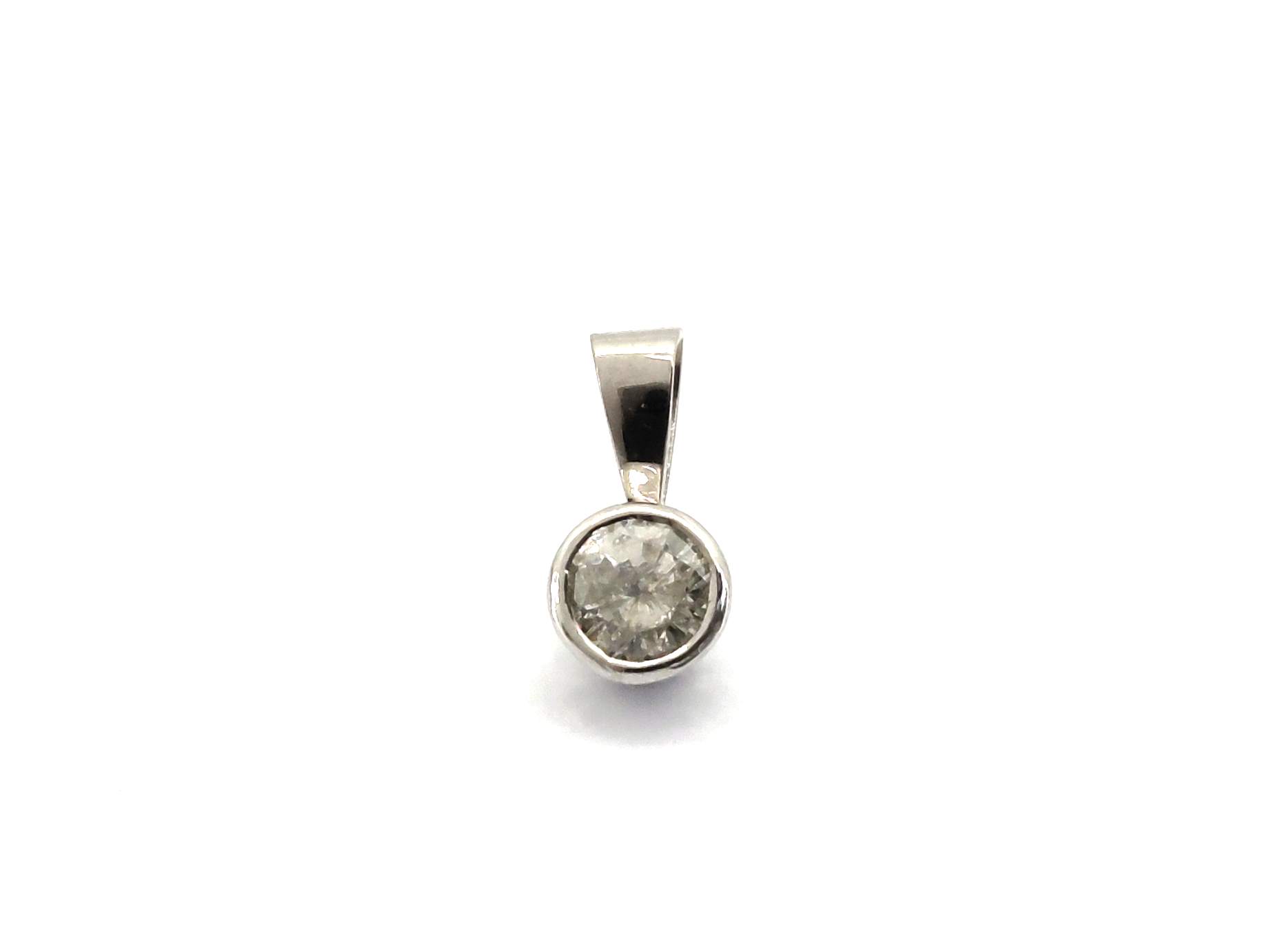 Colgante Oro 18k Con Diamante