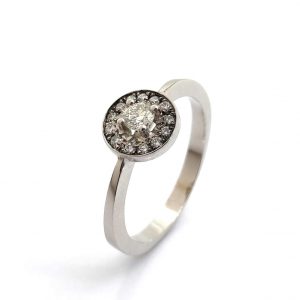 Sortija Oro 18k Con Diamante