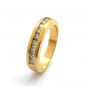 Alianza Oro 18k Con Diamante