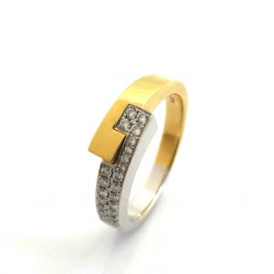 Sortija Oro 18k Con Diamante