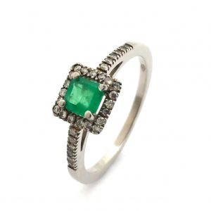 Sortija Oro 18k Con Diamante,Esmeralda