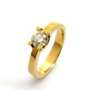 Sortija Oro 18k Con Diamante