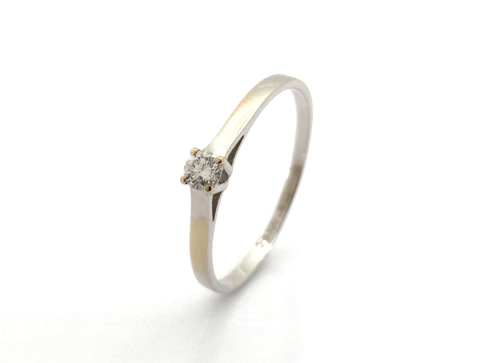 Sortija Oro 18k Con Diamante
